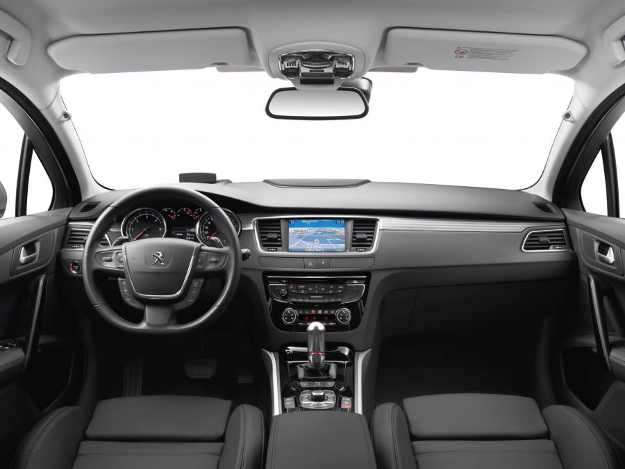  Peugeot 508 GT SW 2010 года  (фото 2 из 4)